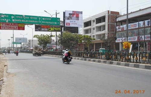 Khurram Nagar Chauraha, Lucknow