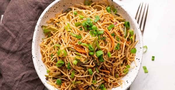 Veg Hakka Noodles